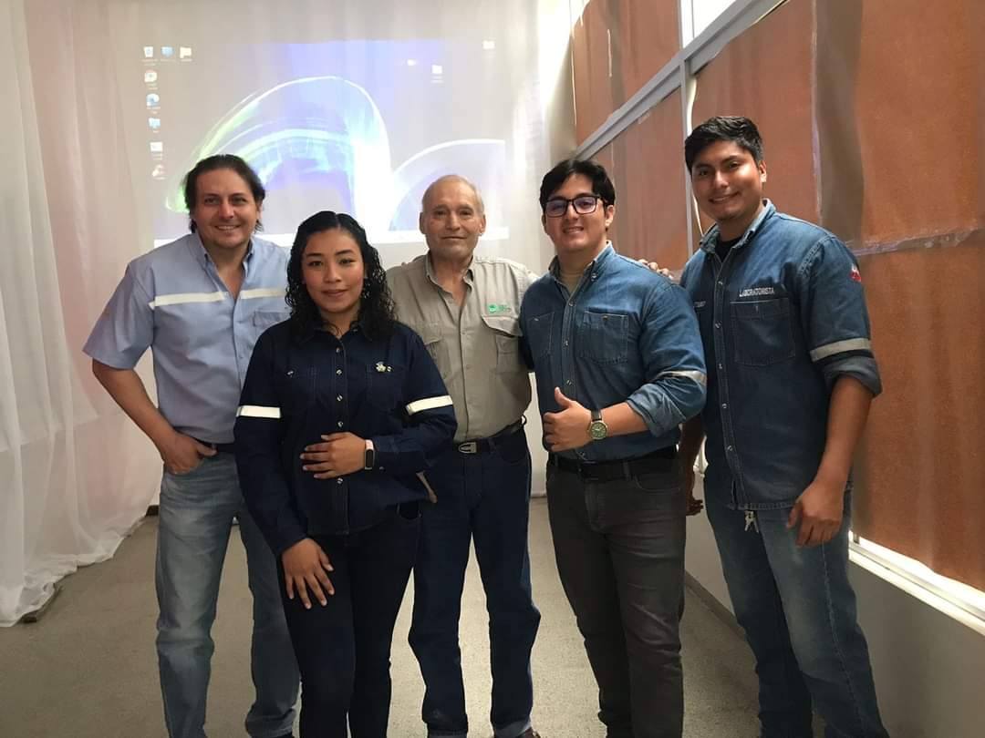 INGENIERO MIGUEL ANGEL HERRERA INVITADO A SER PARTE DE TRIBUNAL EVALUADOR EN EXPOCIENCIA DE LA UAGRM